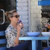 Reese Witherspoon déjeune avec sa fille Ava Phillippe au restaurant Blue Plate à Los Angeles, le 7 mars 2017