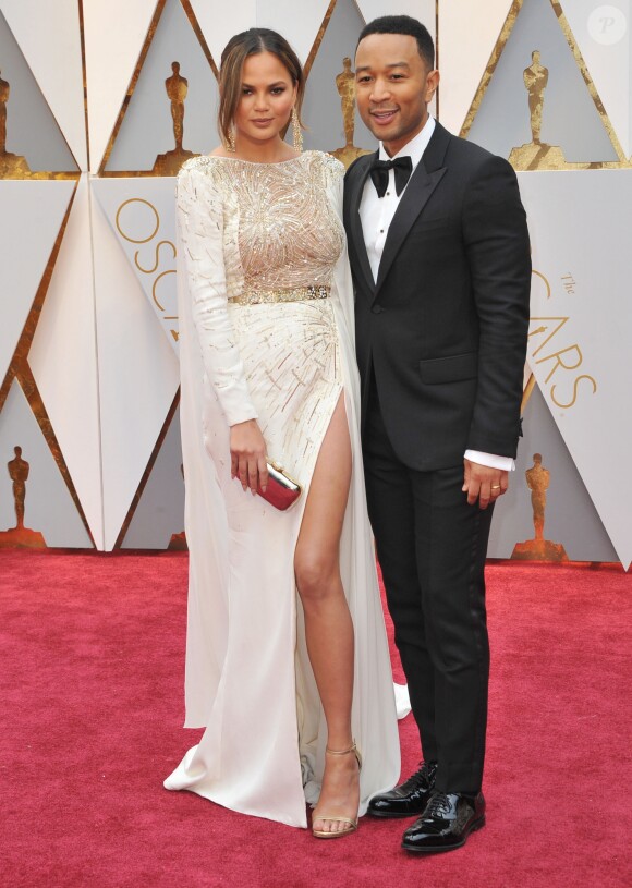 Chrissy Teigen et son mari John Legend - 89ème cérémonie des Oscars à Hollywood le 27 février 2017.