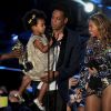 Blue Ivy, Jay-Z et Beyoncé sur la scène des MTV Video Music Awards le 24 août 2014 