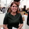 La princesse Eugenie d'York représentant la galerie d'art Hauther & Wirth lors du vernissage du salon d'art contemporain Frieze Art Fair le 13 octobre 2015 à Regent's Park, à Londres. En 2017, elle a été promue au poste de directrice de la galerie d'art.