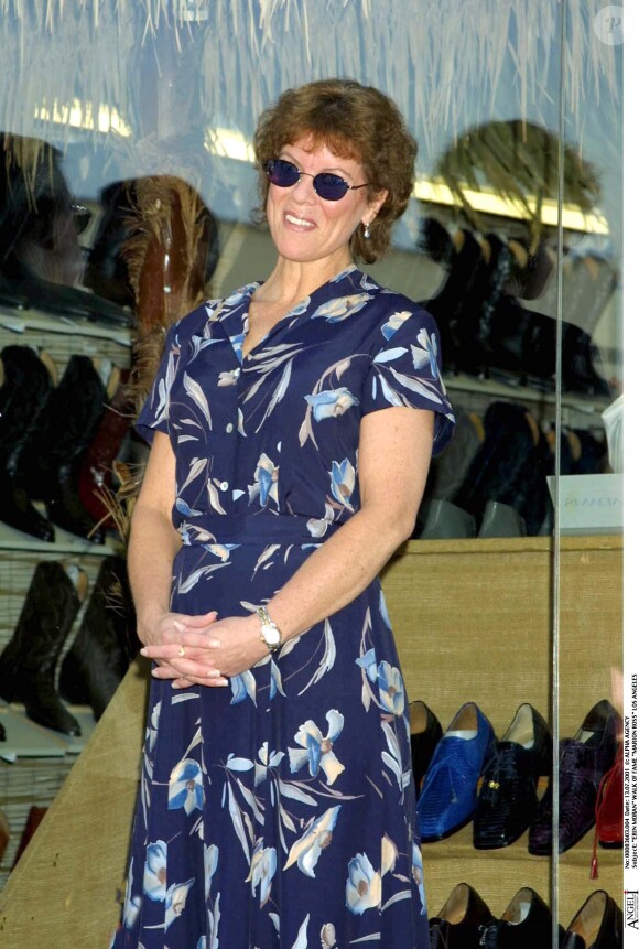 Erin Moran sur le Walk of Fame de Los Angeles, le 13 juillet 2001.