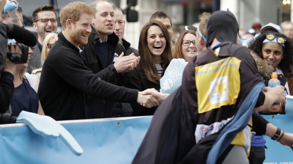 Kate Middleton, William et Harry: Survoltés, hilares et arrosés, un marathon fou