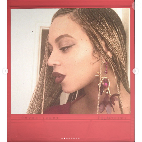 Beyoncé dévoile un nouvel album photo sur Instagram, le 27 avril 2017.
