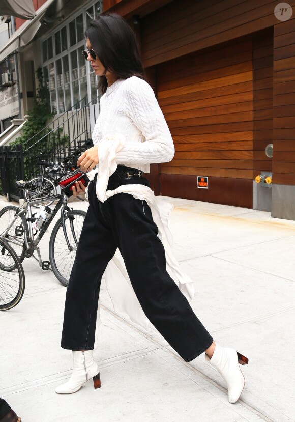 Kendall Jenner dans les rues de New York, le 30 avril 2017