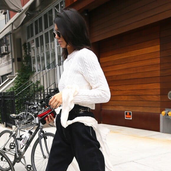 Kendall Jenner dans les rues de New York, le 30 avril 2017