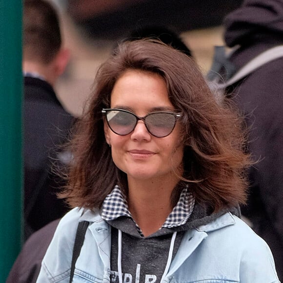 Katie Holmes se balade à New York, le 26 avril 2017.