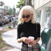 Courtney Stodden fait un arrêt dans un Starbucks à Beverly Hills Los Angeles, le 07 mai 2015