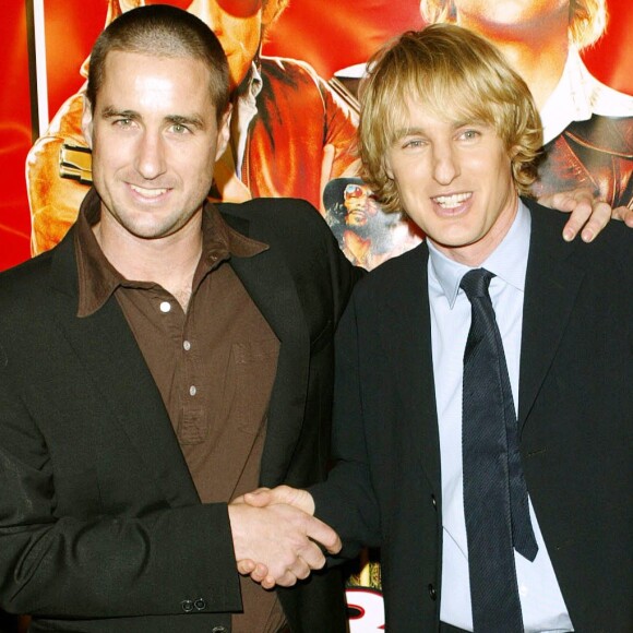 Luke et Owen Wilson à la première du film "Starsky et Hutch" à Los Angeles en février 2004