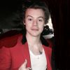 Harry Styles vêtu d'une veste rouge arrive au Mel's Diner à Hollywood le 29 janvier 2017.