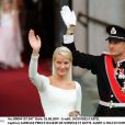  Photo du mariage du prince Haakon de Norvège et de la princesse Mette-Marit en août 2001. 