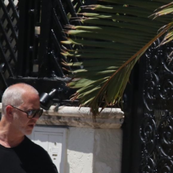 Edgar Ramirez (Gianni Versace) et Ricky Martin (compagnon de Gianni Versace, Antonio D'Amico) sur le tournage de la série ''Versace : American Crime Story'' à Miami, le 10 mai 2017.