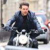 Tom Cruise sur le tournage de Mission Impossible 6 place Rio de Janeiro à Paris le 8 mai 2017.