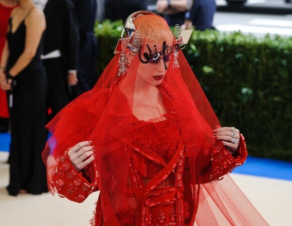 Katy Perry - Photocall du MET 2017 Costume Institute Gala sur le thème de "Rei Kawakubo/Comme des Garçons: Art Of The In-Between" à New York. Le 1er mai 2017