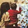 Amel Bent et sa fille préparent le sapin de Noël, Instagram, décembre 2016