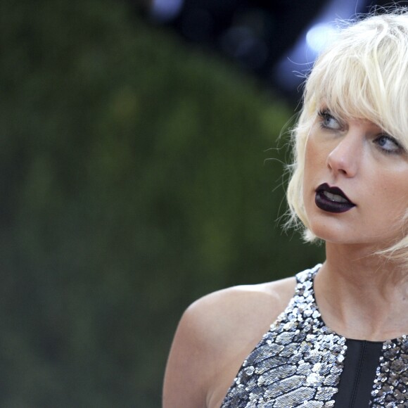 Taylor Swift - Soirée Costume Institute Benefit Gala 2016 (Met Ball) sur le thème de "Manus x Machina" au Metropolitan Museum of Art à New York, le 2 mai 2016. © Future-Image via ZUMA Wire/Bestimage