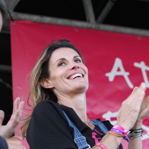 Sophie Thalmann lors de courses d'ânes au profit de l'association ELA sur la plage à Trouville-sur-Mer, le 10 août 2016. © Anne Ceffrey - Théo Duchaussoy/Bestimage