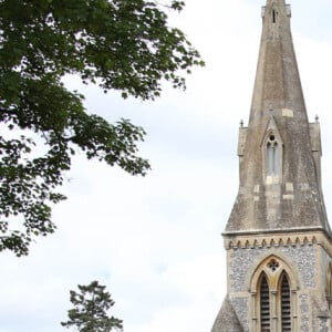 Derniers préparatifs à l'église St Mark où vont se marier Pippa Middleton et James Matthews à Englefield le 18 mai 2017.  A corporate lighting company arrive to deliver and fit the lighting for pippa middletons wedding at St Marks church Englefield on may 18 201718/05/2017 - Englefield