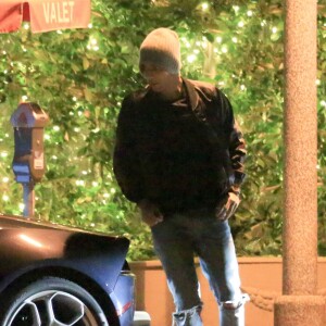 Exclusif - Kourtney Kardashian est allée diner avec son supposé nouveau compagnon Younes Bendjima au restaurant Il Cielo à Los Angeles. Alors que la rumeur dit que Kourtney et S. Disick seraient de nouveau ensemble, il semblerait que la star de télé-réalité aurait définitivement tourné la page et filerait le parfait amour avec Younes Bendjima. Le 10 mai 2017