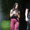 Kourtney Kardashian à la sortie d'un immeuble après avoir tourné l'émission de télé réalité 'Keeping up with the Kardashians' à Los Angeles, le 19 mai 2017