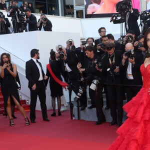 Aishwarya Rai, portant une robe Ralph & Russo - Montée des marches du film "120 battements par minute" lors du 70ème Festival International du Film de Cannes. Le 20 mai 2017. © Borde-Jacovides-Moreau / Bestimage