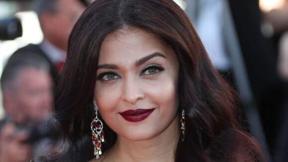 Aishwarya Rai : Sublime déesse et maman poule avec sa princesse à Cannes