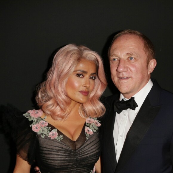 Salma Hayek et Francois-Henri Pinault - Le Festival de Cannes et le groupe Kering organisent le dîner de la présidence en l'honneur du programme "Women in Motion", qui récompense les femmes de l'industrie du cinéma lors du 70ème Festival International du Film de Cannes, France, le 21 mai 2017. © Kering/Bestimage