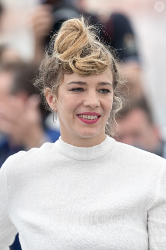 Céline Sallette au photocall du film "Nos Années Folles" lors du 70ème Festival International du Film de Cannes, France, le 22 mai 2017. © Borde-Jacovides-Moreau/Bestimage