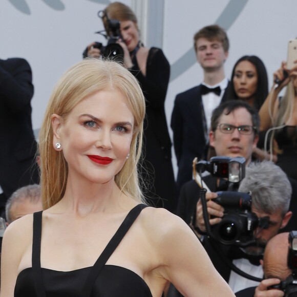 Nicole Kidman - Montée des marches du film "Mise à Mort du Cerf Sacré" lors du 70e Festival International du Film de Cannes. Le 22 mai 2017. © Borde-Jacovides-Moreau/Bestimage