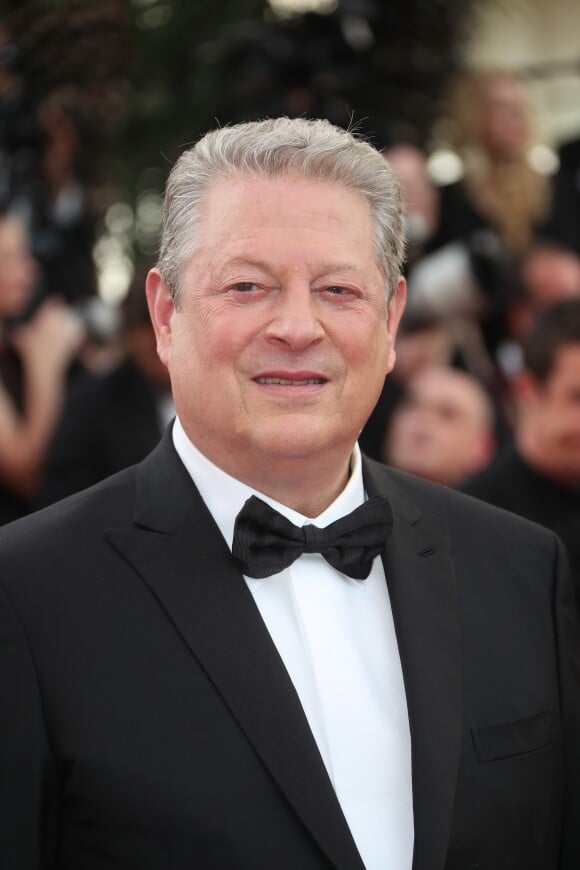 Al Gore - Montée des marches du film "Mise à Mort du Cerf Sacré" lors du 70e Festival International du Film de Cannes. Le 22 mai 2017. 3 © Borde-Jacovides-Moreau / Bestimage