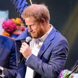 Le prince Harry et le prince Seeiso du Lesotho au concert caritatif de la Fondation "Sentebale" au palais de Kensington à Londres, le 28 juin 2016, pour lever des fonds pour les adolescents vivant avec le VIH en Afrique sub-saharienne.