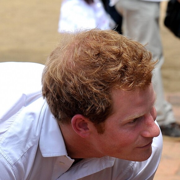 Le prince Harry en visite au Lesotho en février 2013.