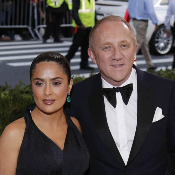 Salma Hayek et son mari François-Henri Pinault - Les célébrités arrivent au MET 2017 Costume Institute Gala sur le thème de "Rei Kawakubo/Comme des Garçons: Art Of The In-Between" à New York, le 1er mai 2017.