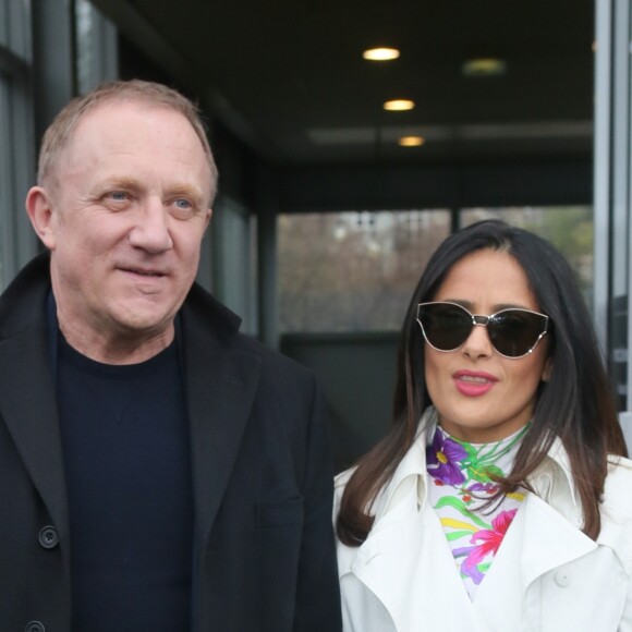 François-Henri Pinault et sa femme Salma Hayek sortant du défilé de mode "Balenciaga", collection prêt-à-porter Automne-Hiver 2017-2018 à l'Espace Champerret à Paris, le 5 Mars 2017.© CVS/Veeren/Bestimage