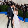 The Weeknd (Abel Tesfaye) et sa compagne Selena Gomez au MET 2017 Costume Institute Gala sur le thème de "Rei Kawakubo/Comme des Garçons: Art Of The In-Between" à New York. Le 1er mai 2017 © Christopher Smith / Zuma Press / Bestimage