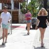 Exclusif - Lottie Moss fait du shopping avec ses amis Emily Blackwell et Valentine Sozbilir à Marbella le 26 mai 2017.  Exclusive - Germany call for price - Model Lottie Moss seen out shopping in Marbella for new clothes following the mishap early on in the day where her suitcase was left behind at gatwick airport following her flight into Malaga. Lottie Reportedly had to spend another £500 on clothes for the trip as gatwick were unsure when her suitcase would be with her. May 26, 2017.26/05/2017 - Marbella