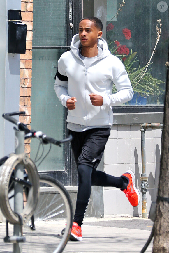 Jaden Smith sur le tournage du film "Life in a Year" à Toronto. Le 10 mai 2017