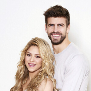 Shakira (enceinte de leur 2ème enfant), Gerard Pique et leur fils Milan ont posé pour l'Unicef à l'occasion de leur Baby Shower. Le 8 décembre 2014.