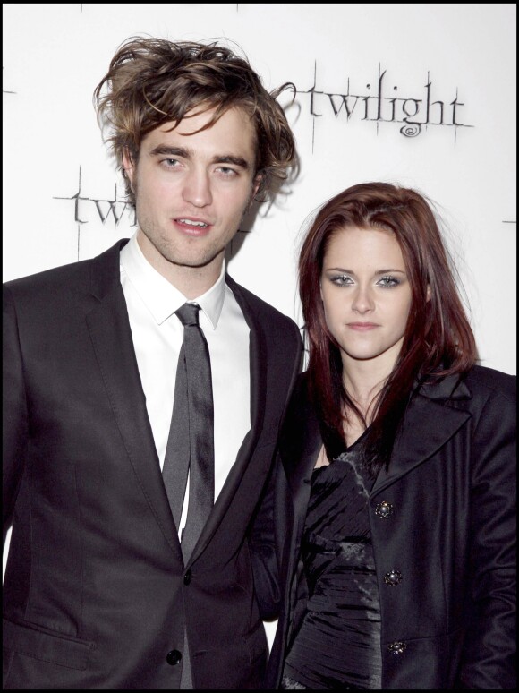 Robert Pattinson et Kristen Stewart à la première du film "Twilight" à Londres le 3 décembre 2008