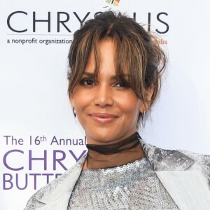 Halle Berry lors la soirée "Chrysalis Butterfly Ball" à Los Angeles le 3 juin 2017.