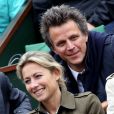 Anne-Sophie Lapix et son mari Arthur Sadoun - People dans les tribunes des internationaux de France de Roland Garros à Paris le 3 juin 2016. © Dominique Jacovides / Bestimage