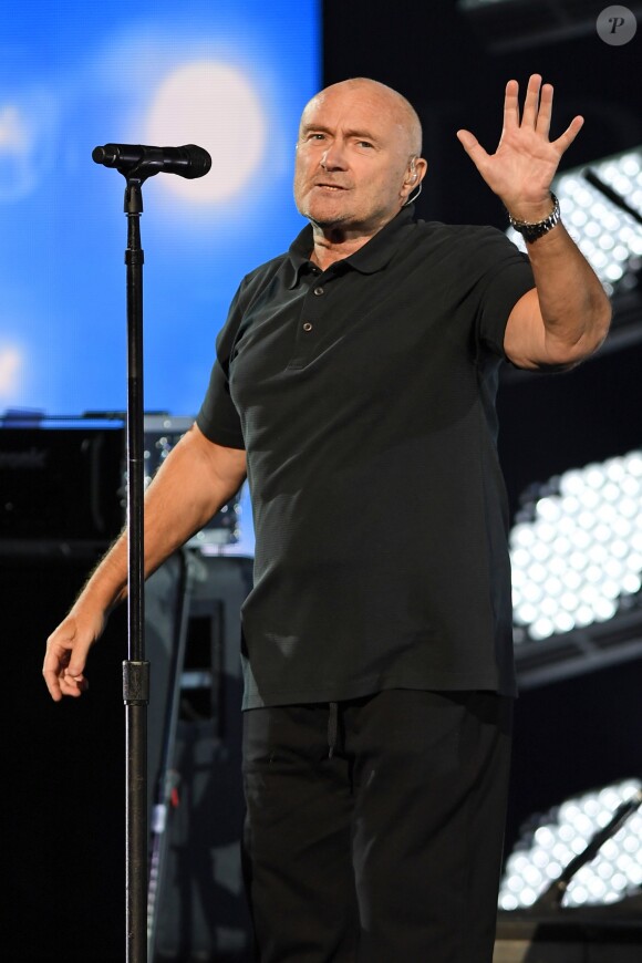 Phil Collins lors de la cérémonie d'ouverture de l’US Open 2016 au USTA Billie Jean King National Tennis Center à Flushing Meadow, New York City, New York, Etats-Unis, le 29 août 2016.