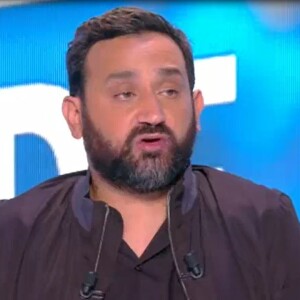 Cyril Hanouna ému aux larmes en évoquant la sanction du CSA à l'encontre de Touche pas à mon poste, sur C8 le 8 juin 2017.