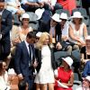 Nicole Kidman et Tony Estanguet dans les tribunes lors de la finale homme des Internationaux de Tennis de Roland-Garros à Paris, le 11 juin 2017. © Jacovides-Moreau/Bestimage