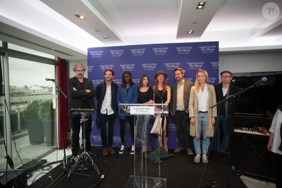 Exclusif - Gustave Kervern, Vincent Dedienne, Karidja Touré, Lola Créton, Laetitia Dosch, Louis-Do de Lencquesaing, Dounia Sichov, Christophe Taudière - Conférence de presse du Champs-Elysées Film Festival sur la terrasse du Publicis à Paris, le 11 mai 2017.