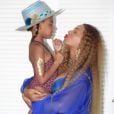 Photo de Beyoncé, enceinte, et sa fille Blue Ivy. Mai 2017.
