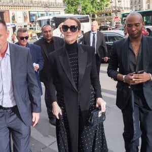 Semi Exclusif - Céline Dion et son styliste Law Roach arrivent à l'Opéra Garnier à Paris, le 13 juin 2017.