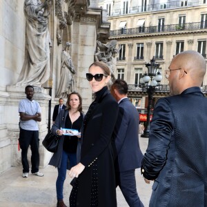 Semi Exclusif - Céline Dion et son styliste Law Roach à l'Opéra Garnier à Paris, le 13 juin 2017.