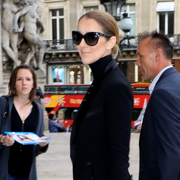 Semi Exclusif - Céline Dion et son styliste Law Roach à l'Opéra Garnier à Paris, le 13 juin 2017.