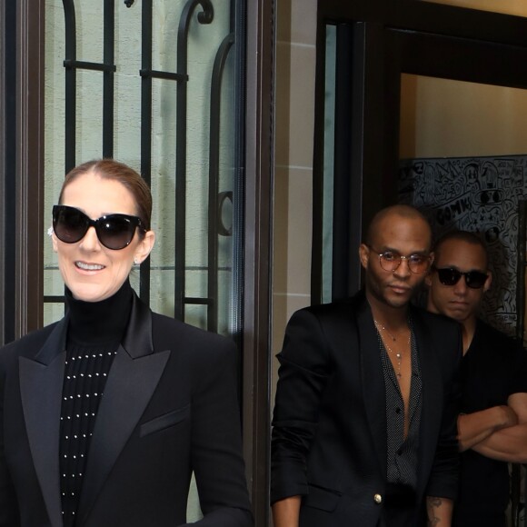 Semi Exclusif - Céline Dion quitte l'hôtel Royal Monceau pour se rendre à l'Opéra Garnier à Paris le 13 juin 2017.