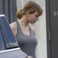 Exclusif - Taylor Swift sort de son cours de gym à West Hollywood. Los Angeles, le 11 janvier 2017.